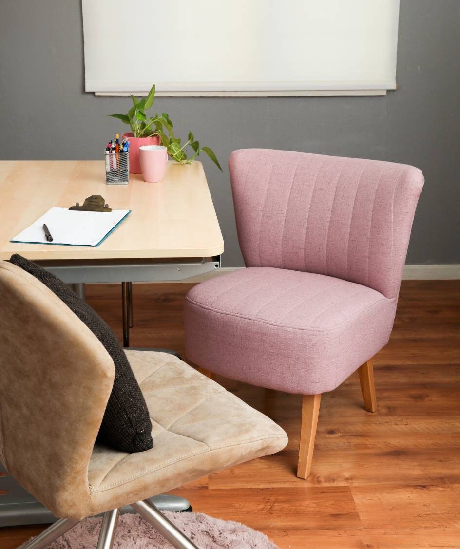 Profil Christine Lutz Fit im Team Besprechungsraum